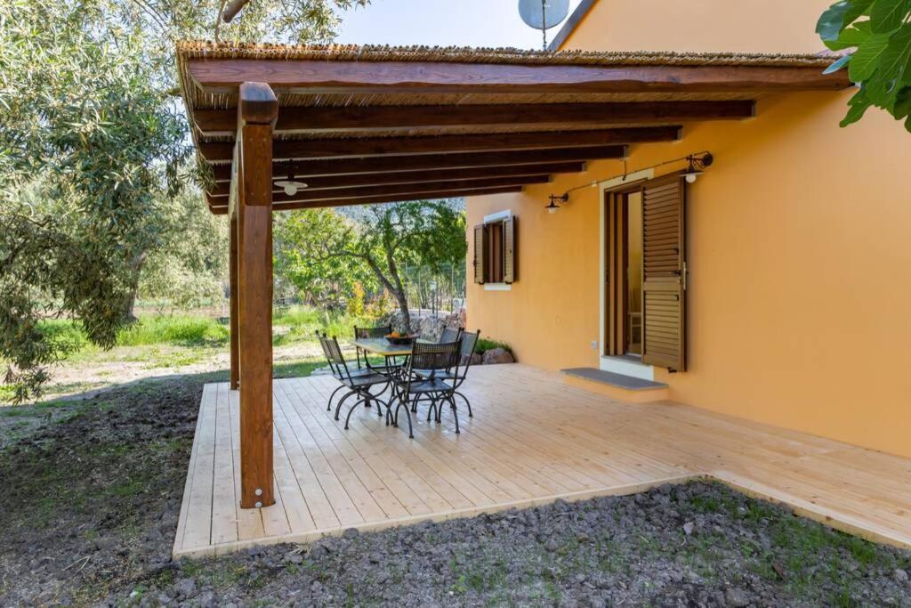 A Charming Country Cottage + Bikes And Kayaks Bosa Extérieur photo